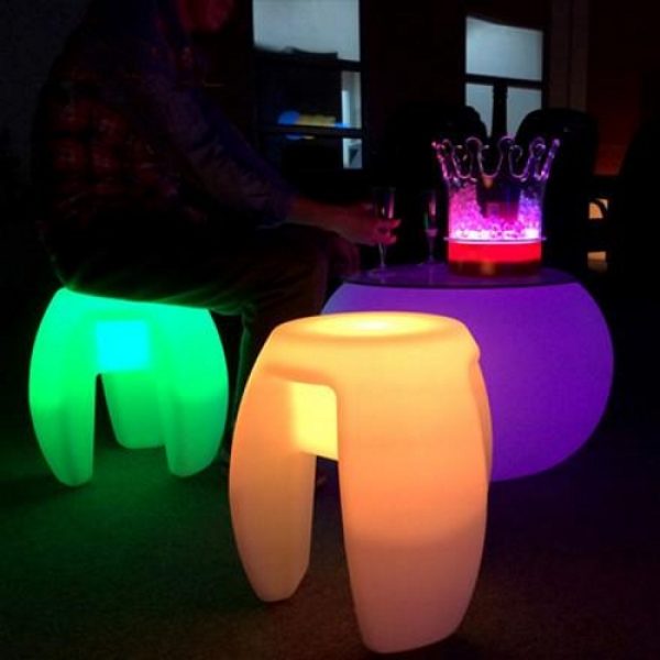Tabouret table d'appoint éclairage LED 16 couleurs RVB télécommande rechargeable - VDD World