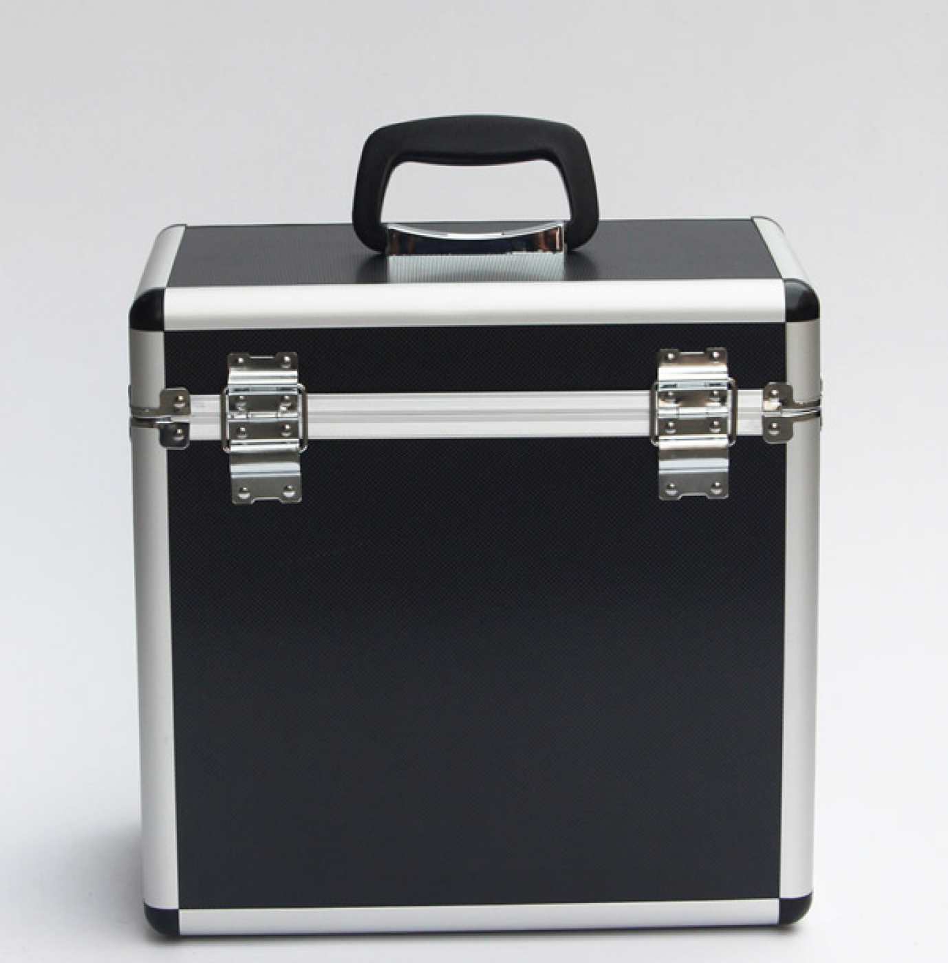 Boîtier pour 50 pièces de vinyle LP 12 pouces verrouillable noir - VDD World FR Boîtier pour 50 pièces de vinyle LP 12 pouces verrouillable noir - VDD World FR