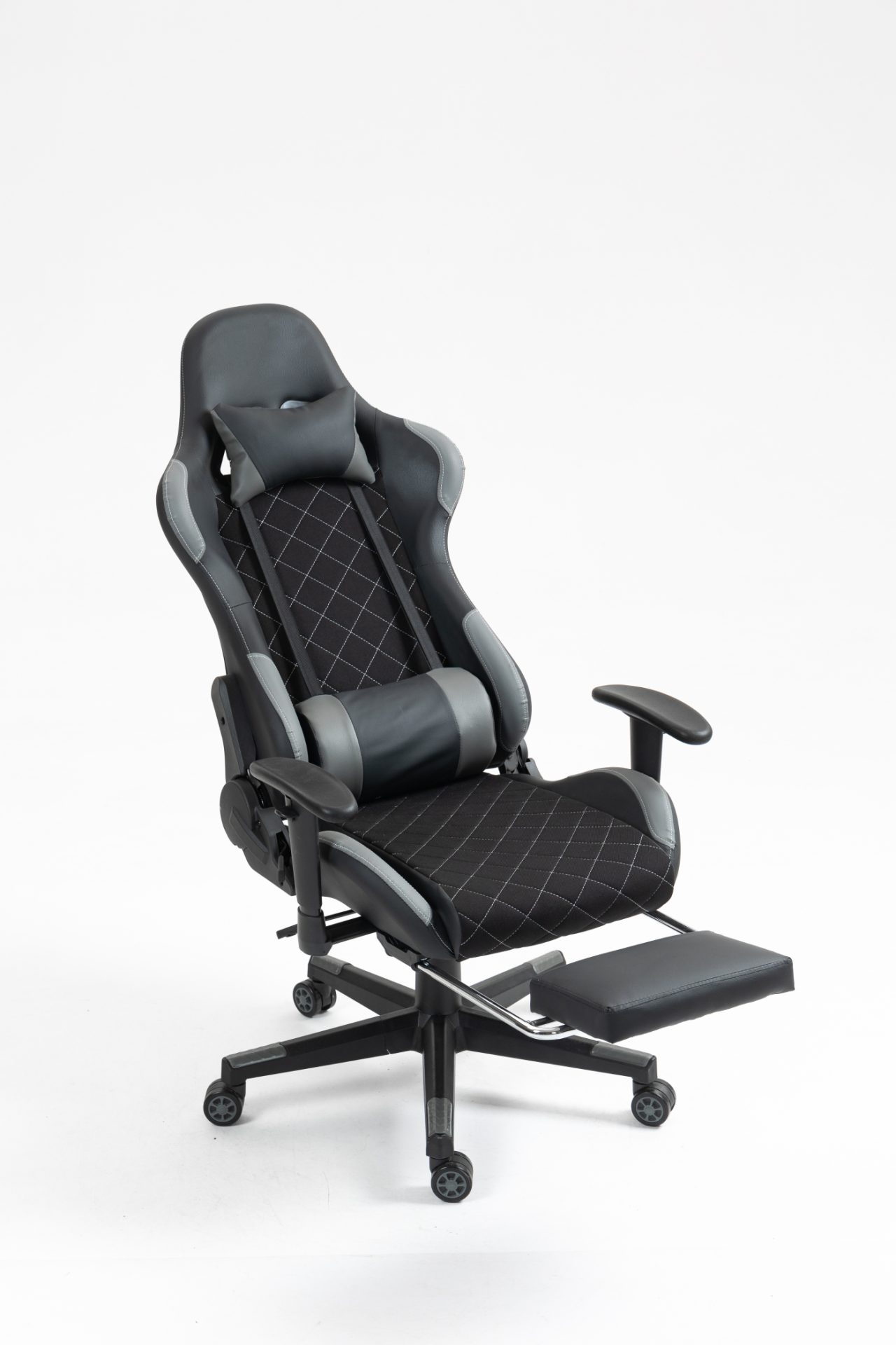 Chaise de jeu Classic - chaise de bureau - repose-pieds - revêtement tissu - noir et gris - VDD World FR Chaise de jeu Classic - chaise de bureau - repose-pieds - revêtement tissu - noir et gris - VDD World FR