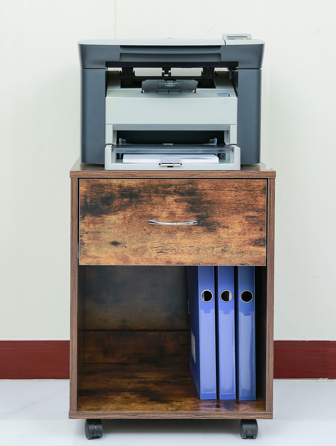 Meuble de bureau à roulettes - caisson à tiroirs - commode - image alternative