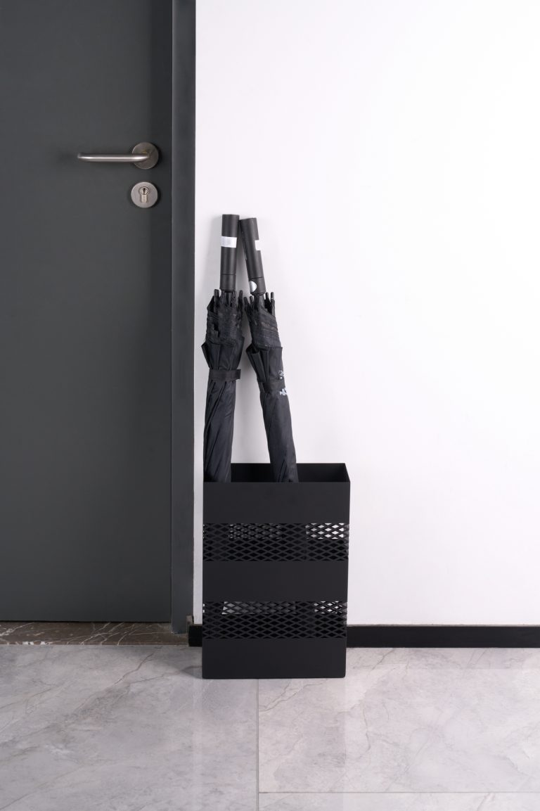 VDD - porte-parapluies - noir - aluminium - moderne - compact - image alternative