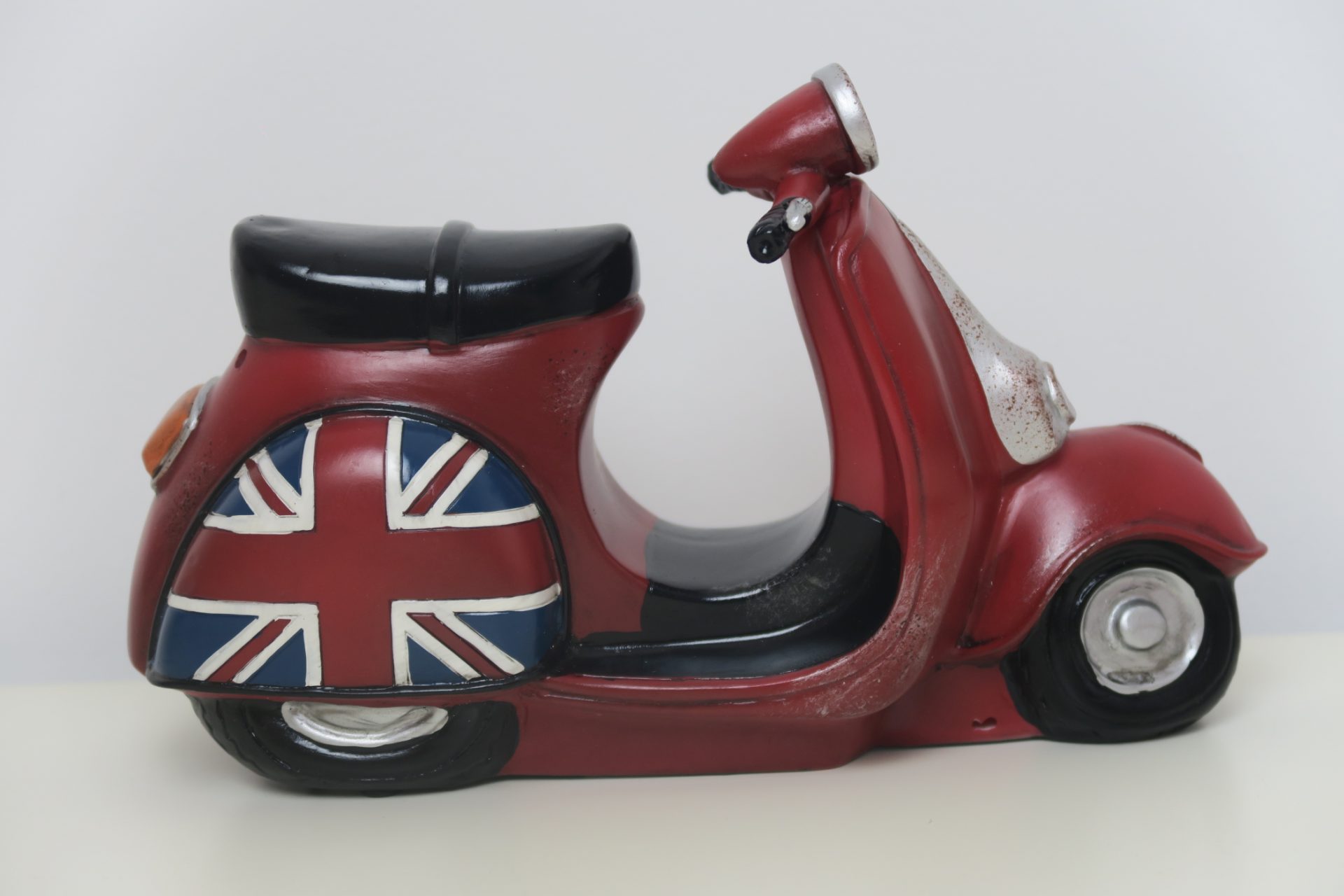 Lampe de table lampe de nuit Vespa Scooter England - VDD World FR Lampe de table lampe de nuit Vespa Scooter England - VDD World FR