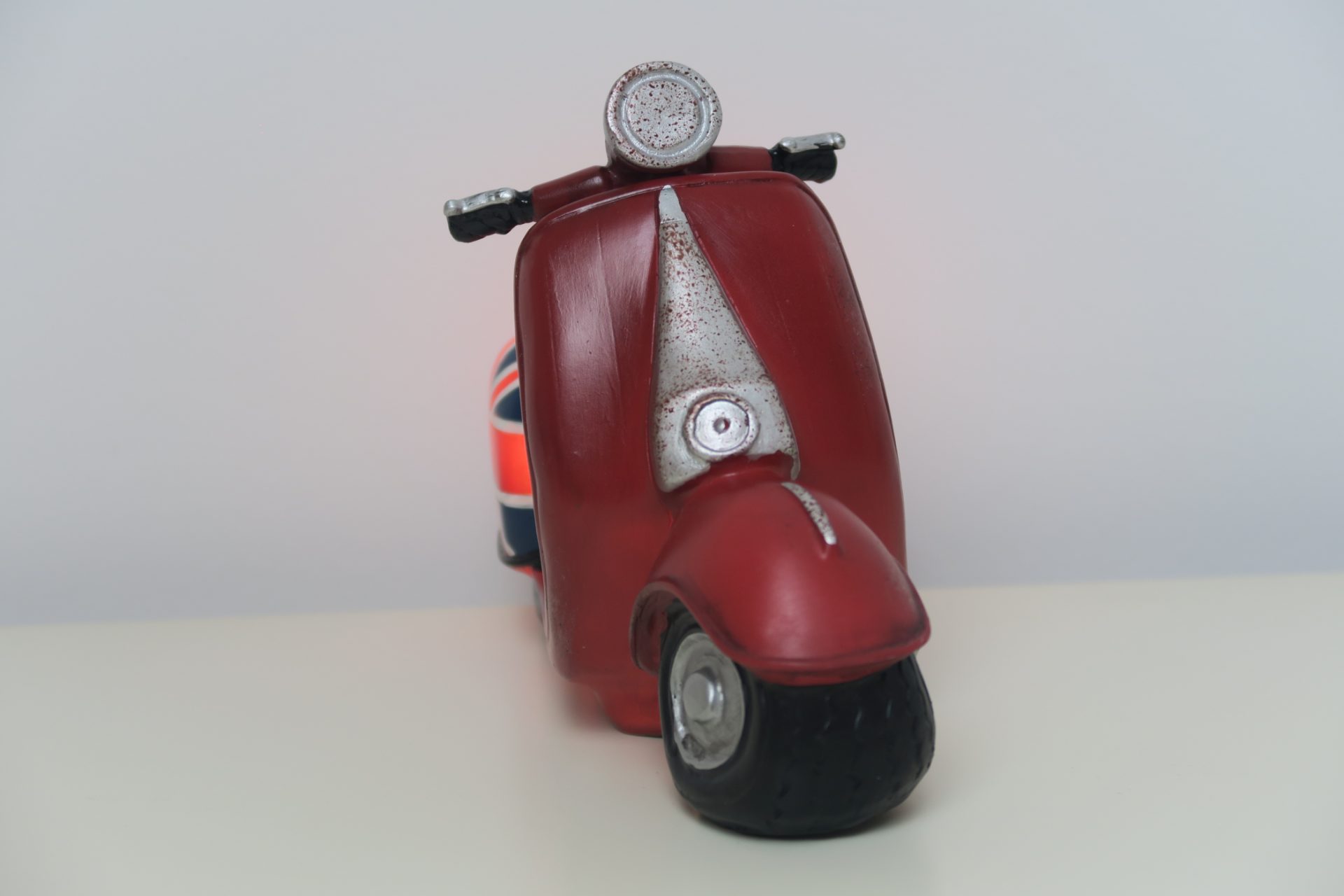 Lampe de table lampe de nuit Vespa Scooter England - VDD World FR Lampe de table lampe de nuit Vespa Scooter England - VDD World FR