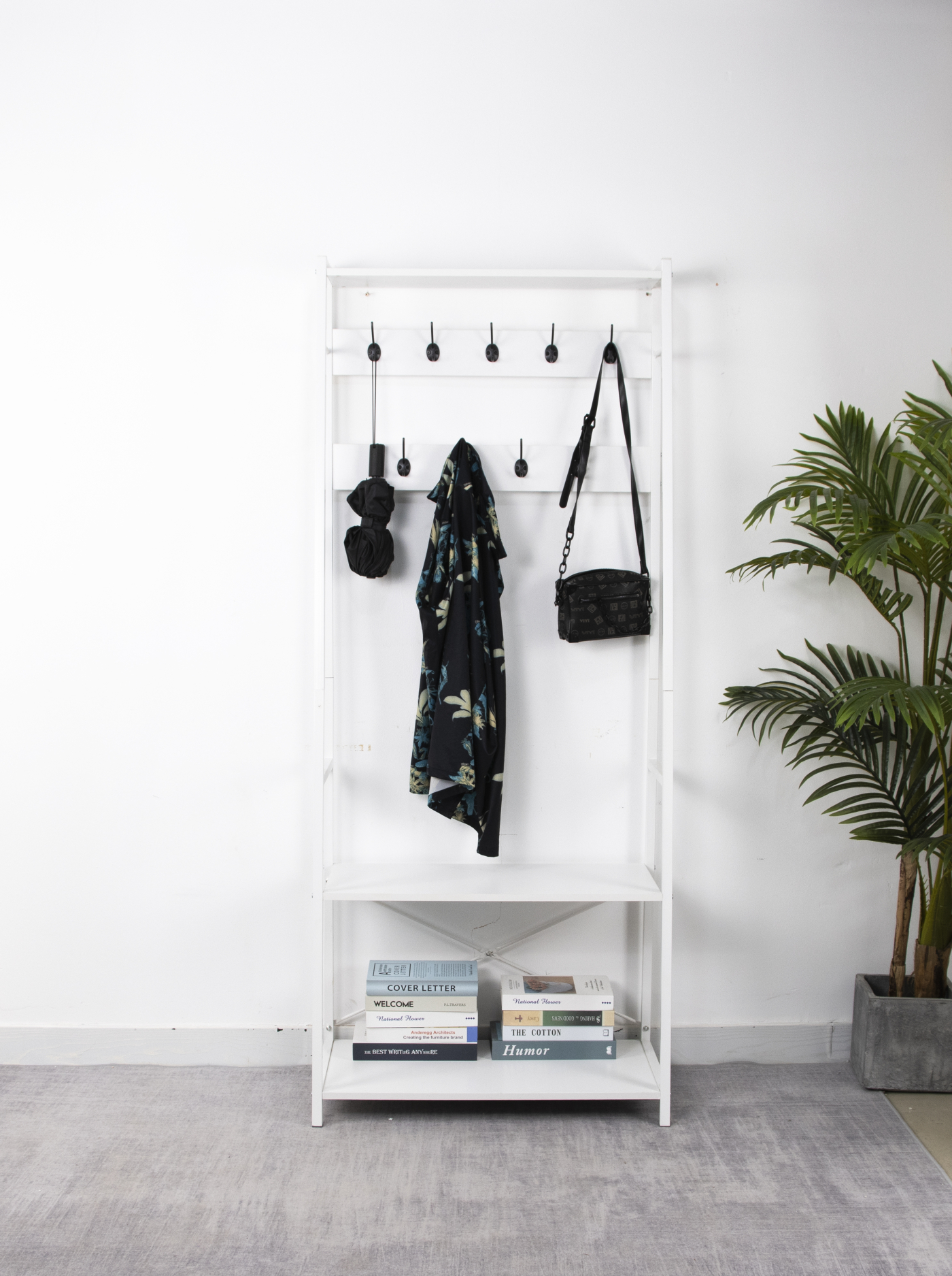Élégant porte-manteau blanc avec banc et étagère à chaussures – Gain de place et élégant ! - VDD World FR Élégant porte-manteau blanc avec banc et étagère à chaussures – Gain de place et élégant ! - VDD World FR